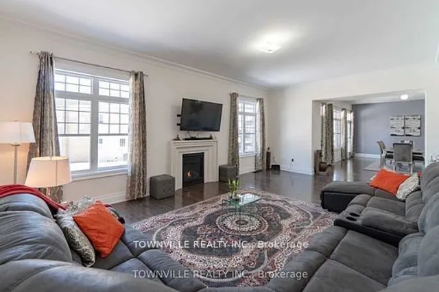 Additional image 12 of 13 John Carrol Dr