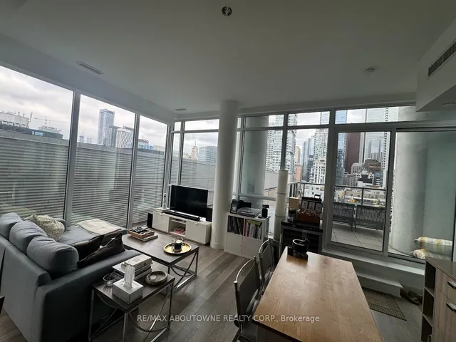 Additional image 15 of 290 Adelaide St Unit 802