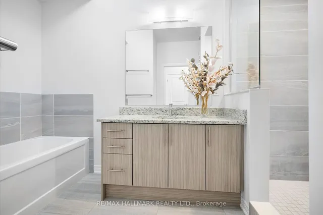 Additional image 25 of 13 Tea Rose Rd