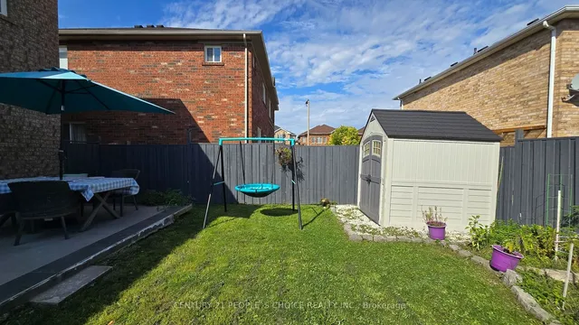 Additional image 34 of 29 Dunure Cres
