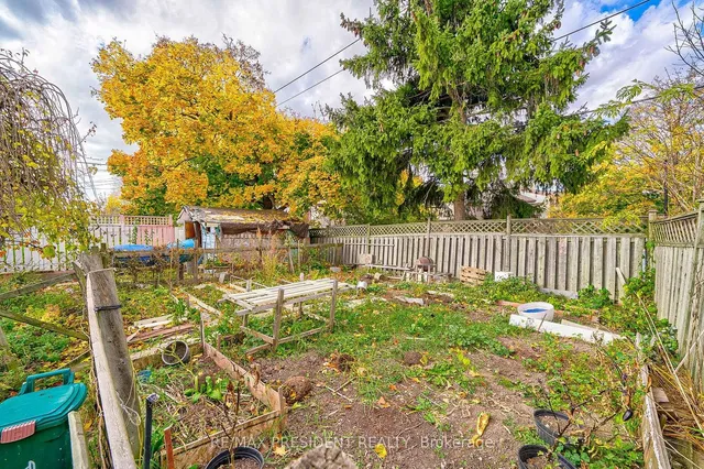 Additional image 39 of 55 Maryhill Dr