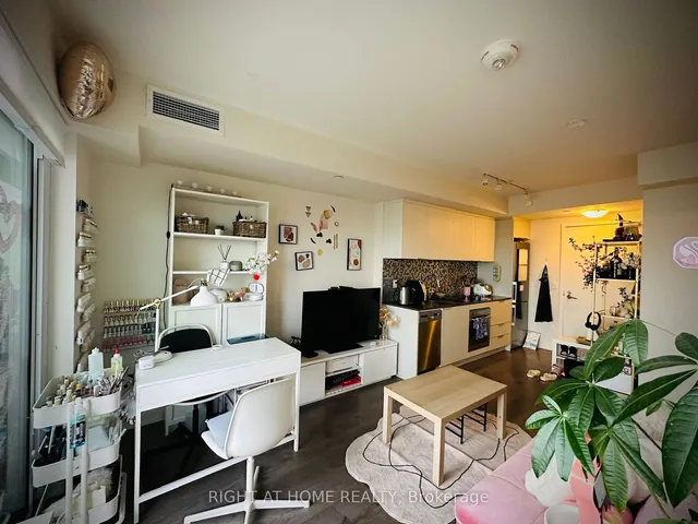 Additional image 16 of 2 Sonic Way Unit 1708