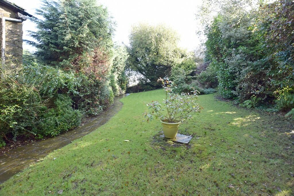 Additional image 3 of 65 Halifax Road, Burnley, Lancashire, BB10 3QN