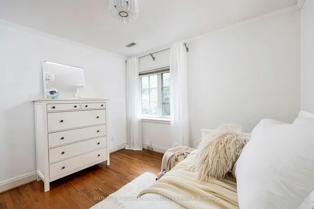 Additional image 23 of 175 Prince Edward Dr