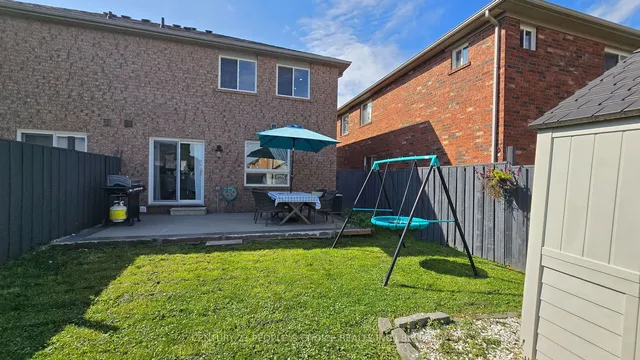 Additional image 36 of 29 Dunure Cres