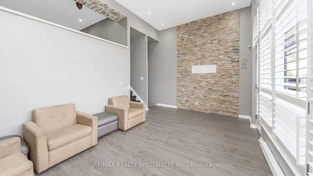 Additional image 10 of 6 Darras Crt