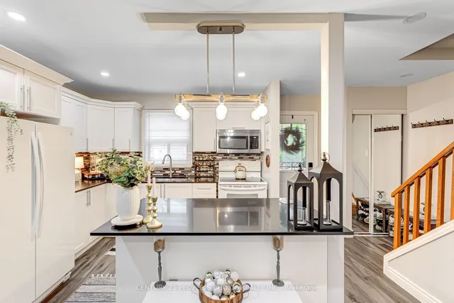 Additional image 14 of 13 Jeffrey St