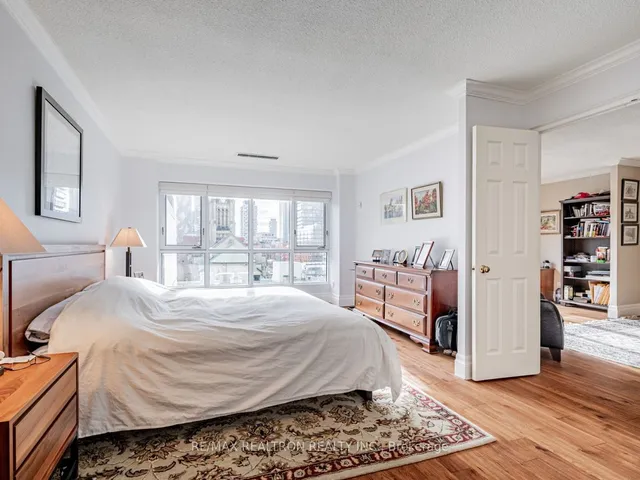 Additional image 17 of 55 Lombard St Unit 613