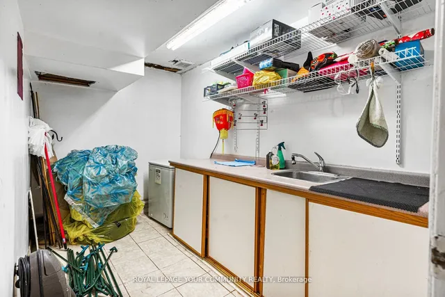 Additional image 30 of 336 Fleetwood Cres