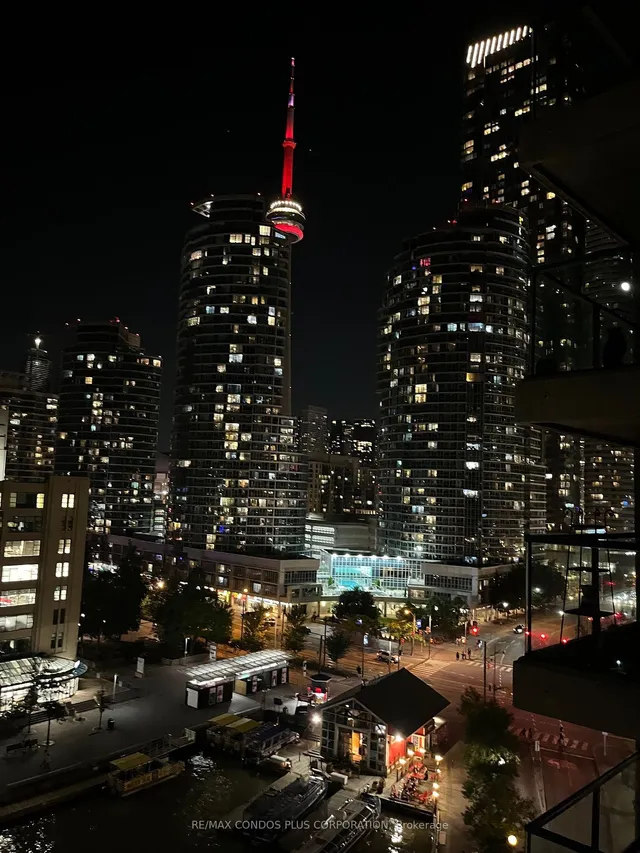 Additional image 24 of 99 Harbour Sq Unit 1211