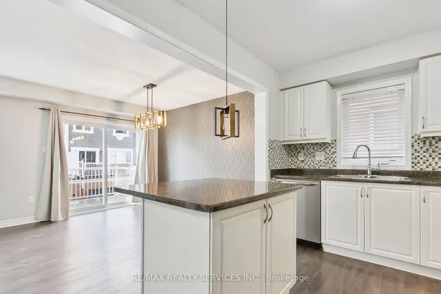 Additional image 16 of 8 TOLEDO Lane