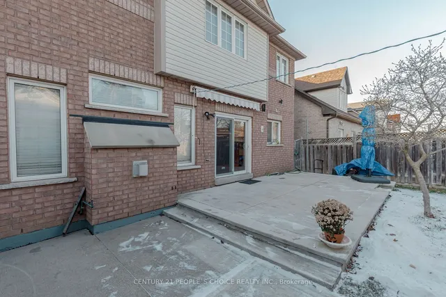 Additional image 33 of 14 Masters Green Cres