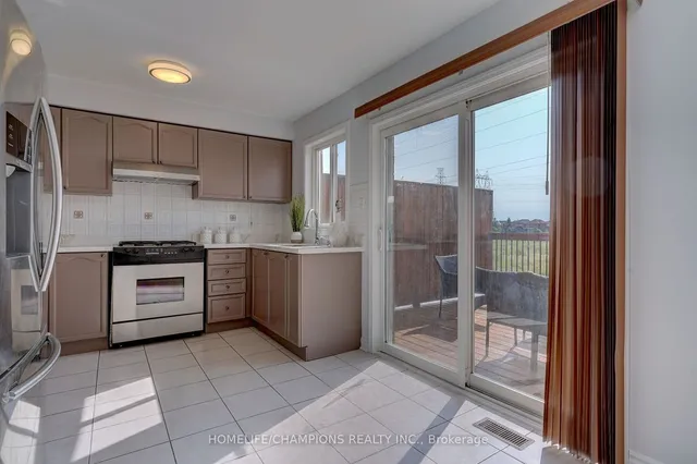 Additional image 10 of 145 Raponi Circ