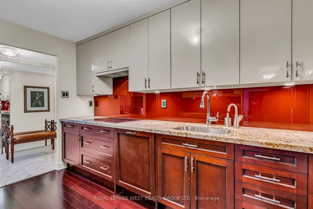 Additional image 15 of 2045 Lake Shore Blvd Unit 3402