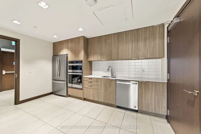 Additional image 26 of 2 Sonic Way Unit 2809