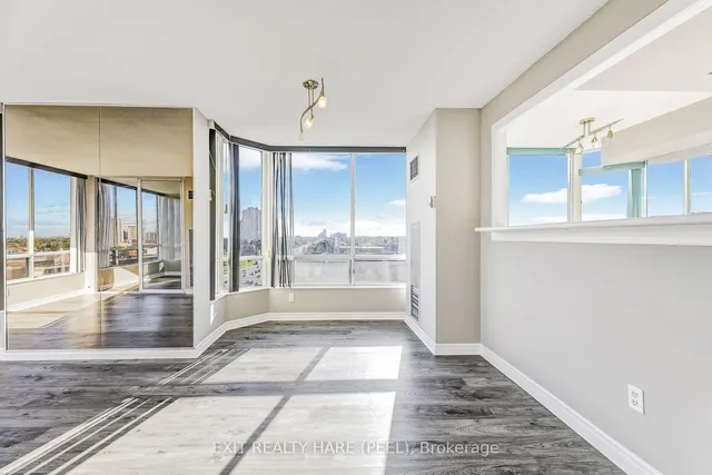 Additional image 10 of 26 Hanover Rd Unit 1002