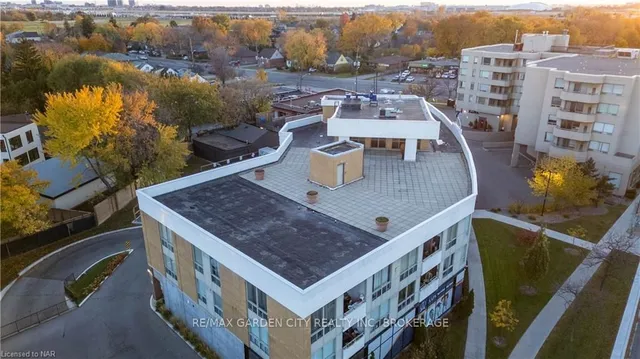 Additional image 16 of 897 SHEPPARD Ave Unit 202