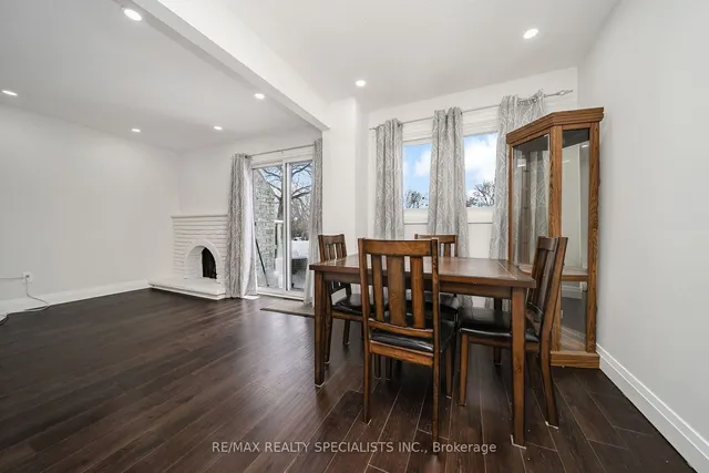 Additional image 15 of 3 Greenwich Circ