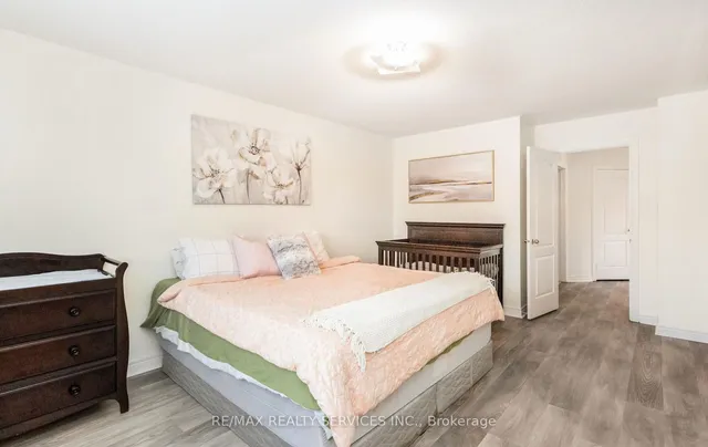 Additional image 24 of 31 Hollingsworth Circ