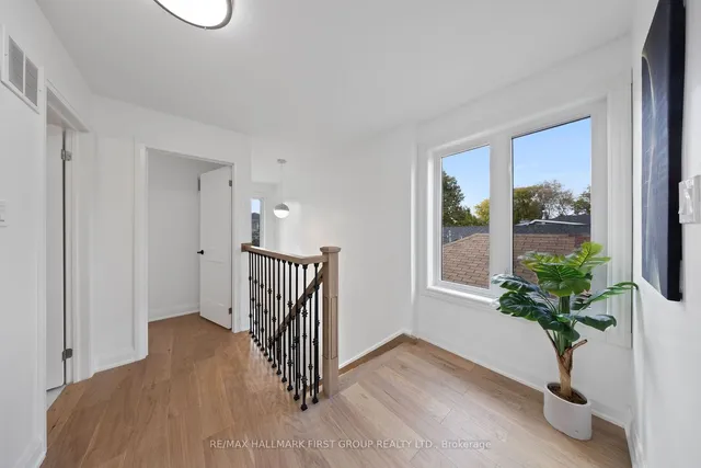 Additional image 12 of 27 Brownville Ave