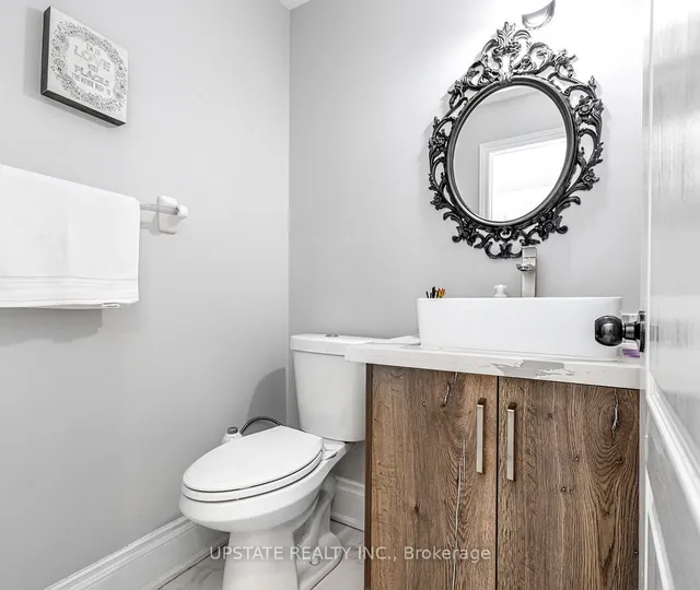 Additional image 19 of 8047 Financial Dr