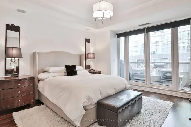 Additional image 21 of 68 Yorkville Ave Unit 308