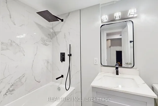 Additional image 35 of 36 Tealham Dr