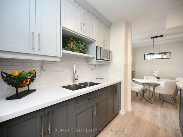 Additional image 16 of 25 Kensington Rd Unit 1911