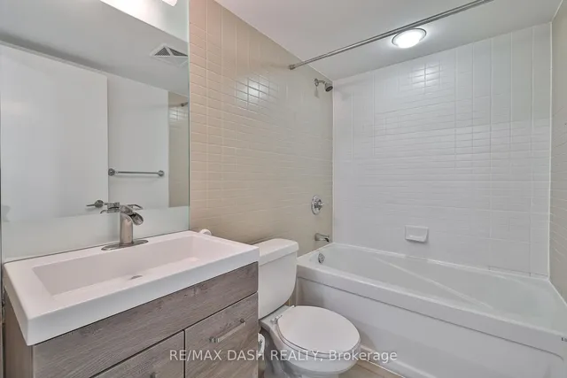 Additional image 24 of 25 Carlton St Unit 2010