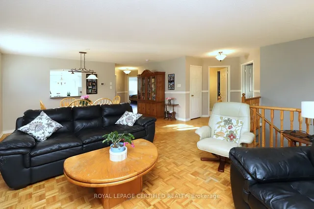 Additional image 7 of 95 Vintage Gate