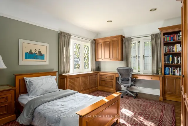 Additional image 12 of 13 Old Forest Hill Rd