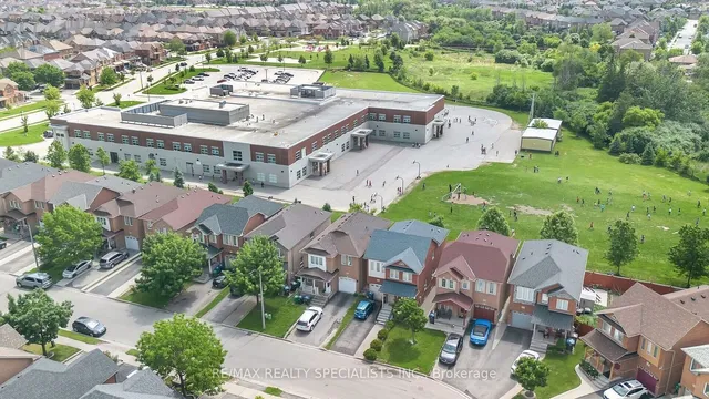 Additional image 3 of 48 Ridgefield Crt