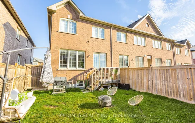 Additional image 23 of 70 Sky Harbour Dr