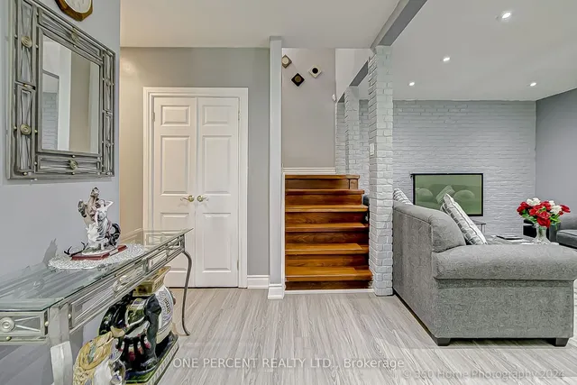 Additional image 12 of 14 London Green Crt Unit 96