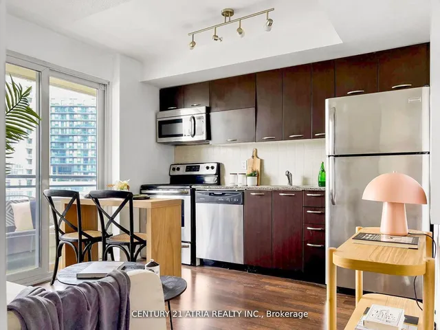 Additional image 4 of 38 Joe Shuster Way Unit 920