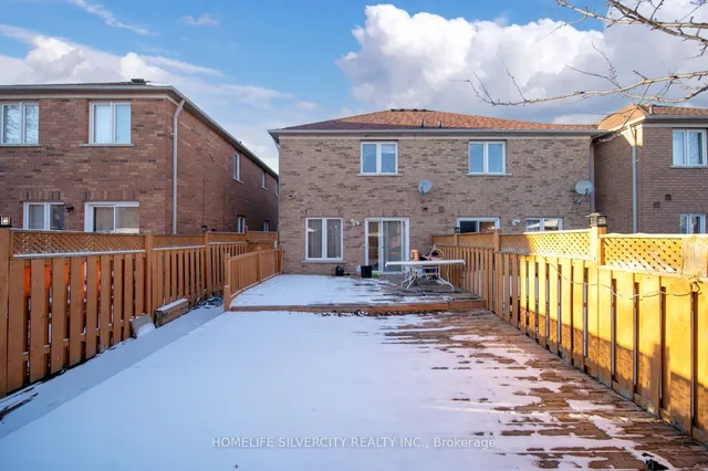 Additional image 30 of 63 Olympia Cres