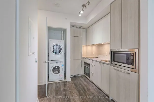 Additional image 3 of 125 Blue Jays Way Unit 2507