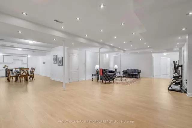 Additional image 31 of 13 Pathlink Gate