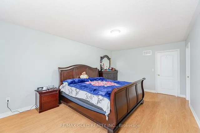 Additional image 12 of 32 Vanderpool Cres