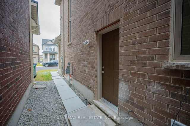 Additional image 39 of 46 Eastman Dr