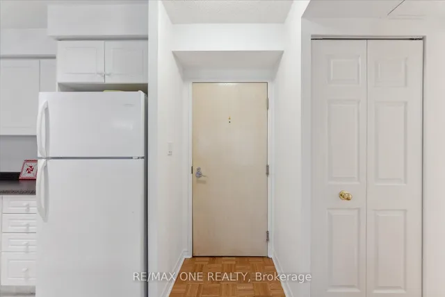 Additional image 8 of 7 Lorraine Dr Unit 909