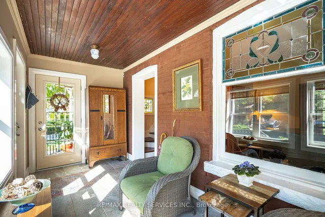 Additional image 6 of 73 Wellington St