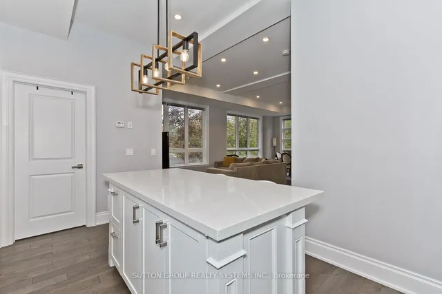 Additional image 18 of 15 Old Oak Dr