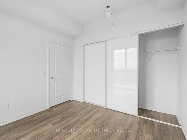 Additional image 18 of 10 Meadowglen Pl Unit 1008