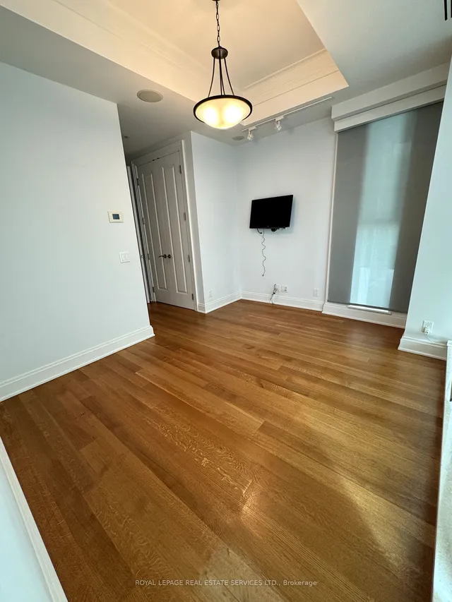Additional image 25 of 206 Bloor St Unit 902