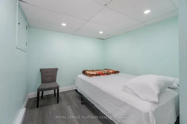 Additional image 29 of 3 Hollyhedge Crt