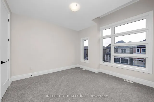 Additional image 24 of 65 Claremont Dr