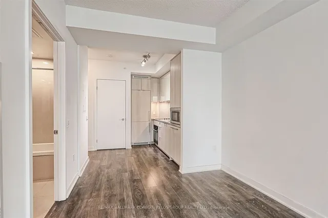 Additional image 14 of 125 Blue Jays Way Unit 2507