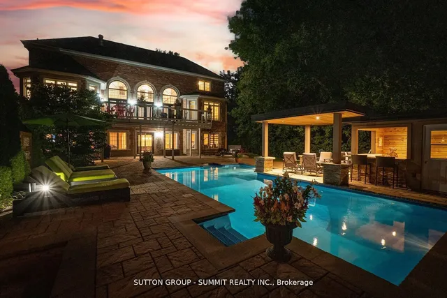 Additional image 36 of 13 Classic Dr