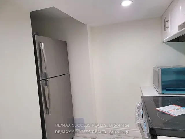 Additional image 31 of 588 Queen Mary Dr